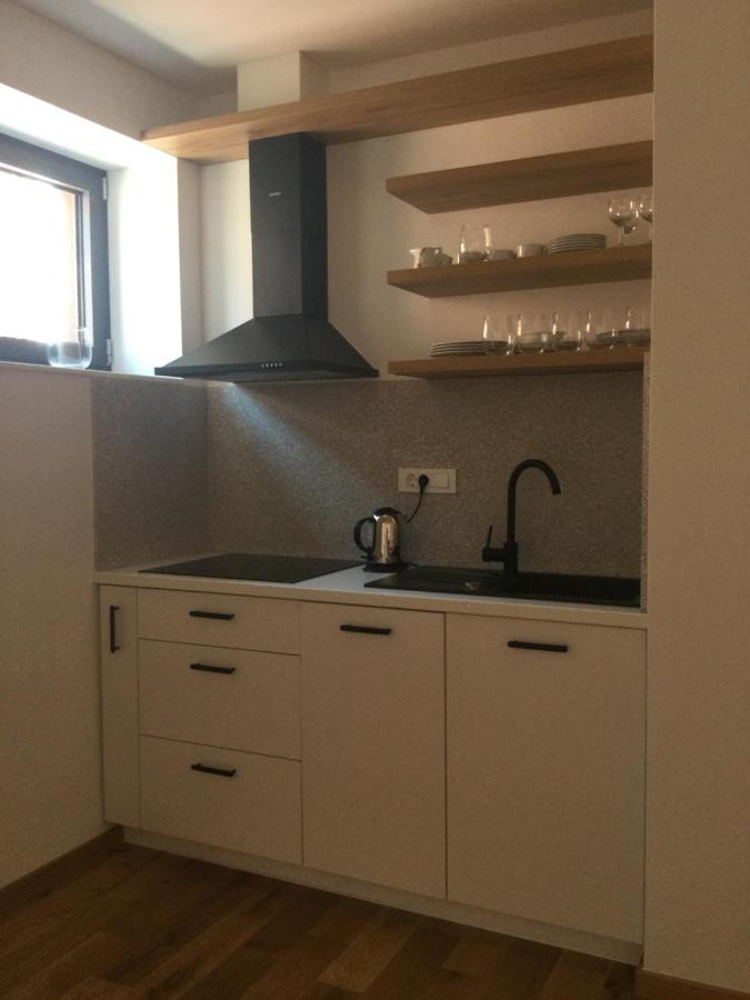 Lovely Studio Appartment With Patio Near The Sea コペル エクステリア 写真